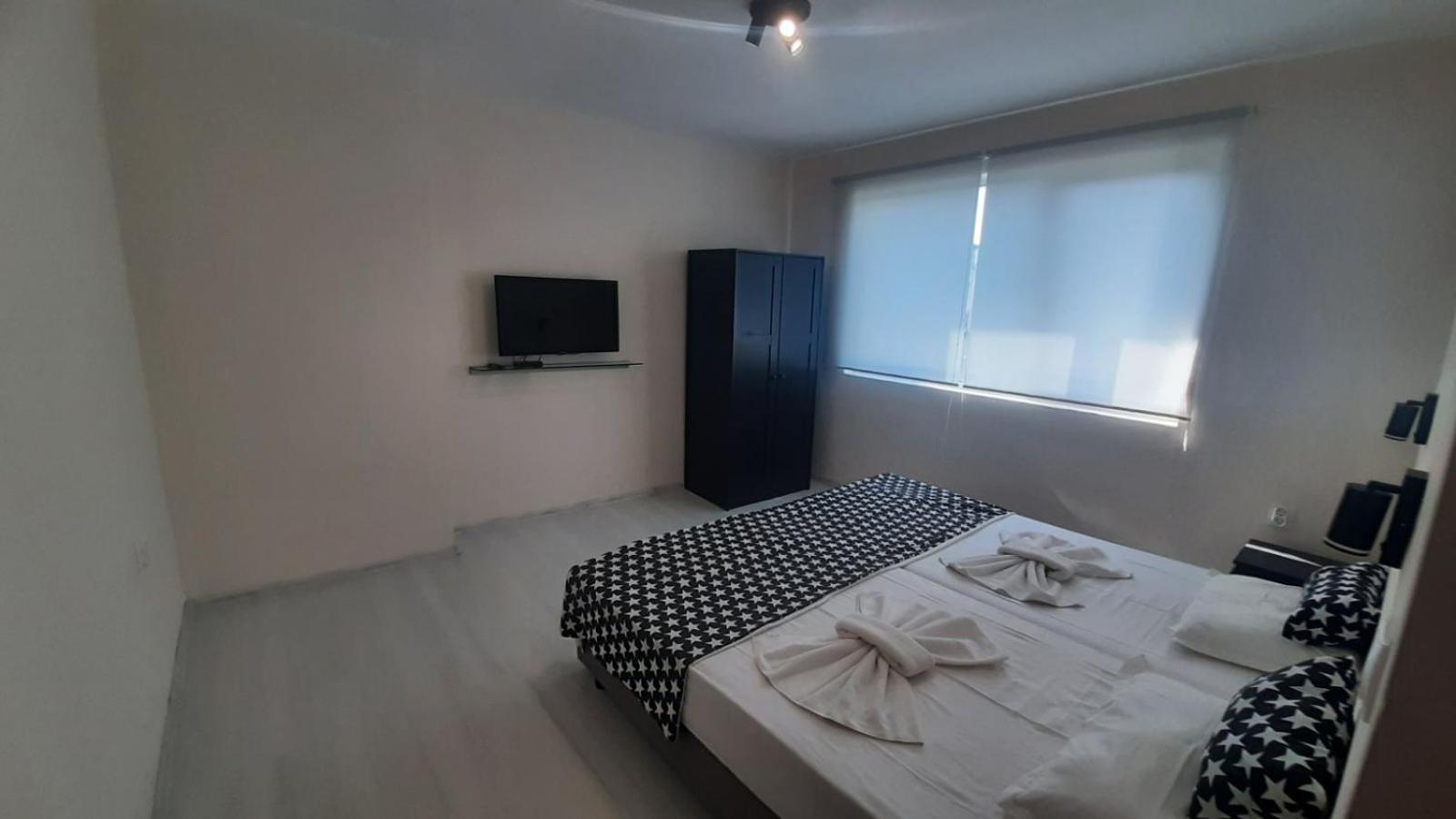 Apartment Icovi Varna Esterno foto